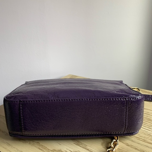 Authentic Tory Burch Unique Purple Patent Leather crossbody bag - Picture 6 of 10